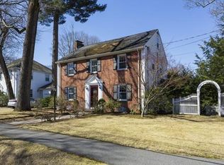 3 Bertrand Rd, Newton, MA 02466