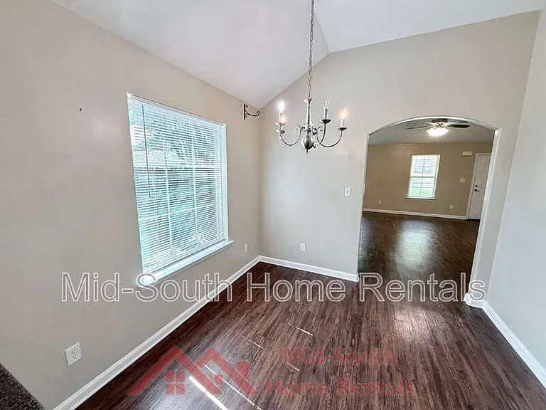 5626 Tulip Tree Dr — Photo 9