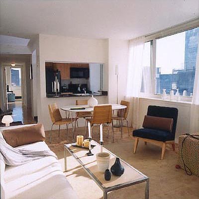 5th image of 66 W 38th St