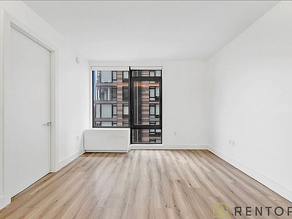 5th image of 224 E 135th St APT 1005