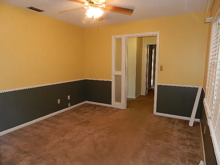 4317 Oak Ridge Bnd — Photo 1