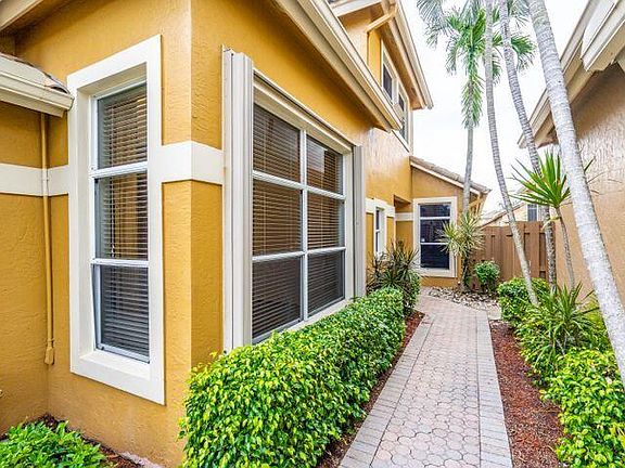 Home For Sale In Broken Sound Country Club