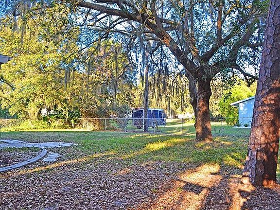 4th image of 1354 Beacon Dr