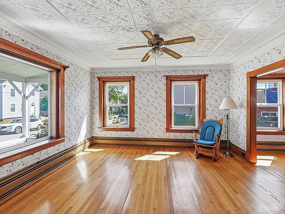 5th image of 58 Beech Street