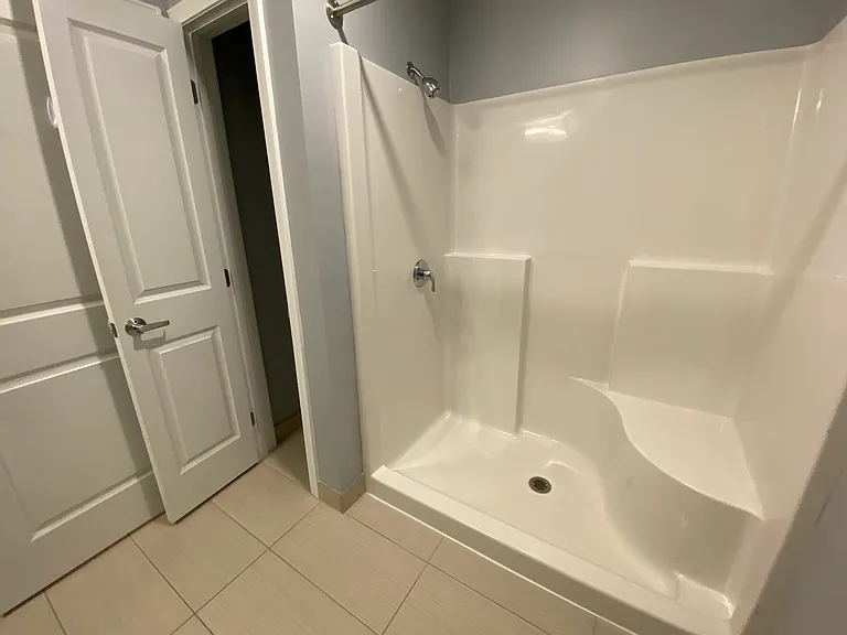 The Ridge at Eastern Trails Apartments — Photo 37