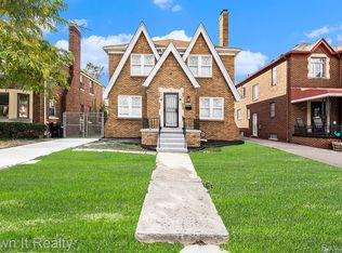 17377 Northlawn St, Detroit, MI 48221