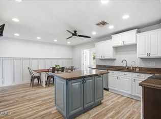 686 W 22ND Avenue, Apache Junction, AZ 85120