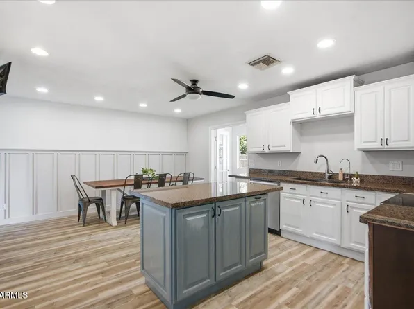 686 W 22ND Avenue, Apache Junction, AZ 85120
