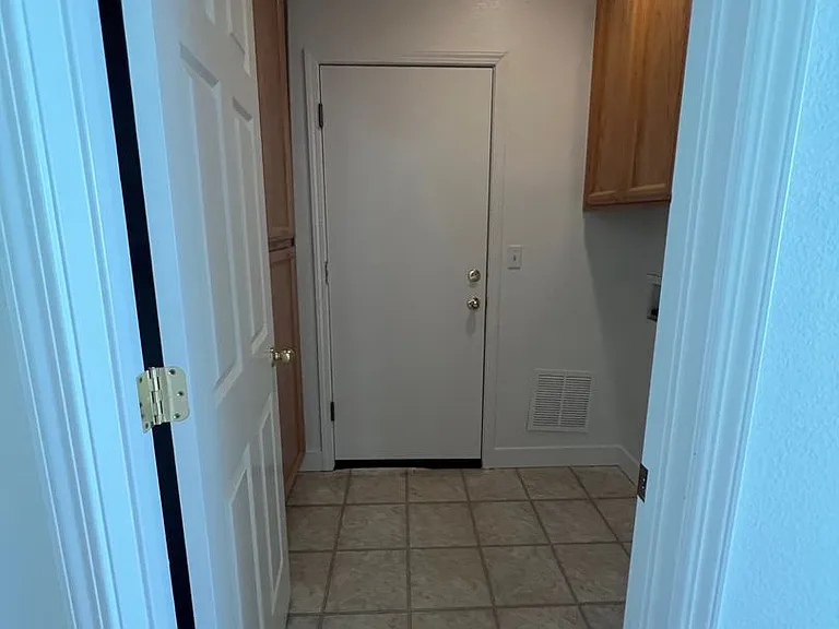 8321 Lewis Ave — Photo 13