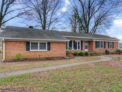1051 Candlewood Dr, Kernersville, NC, 27284