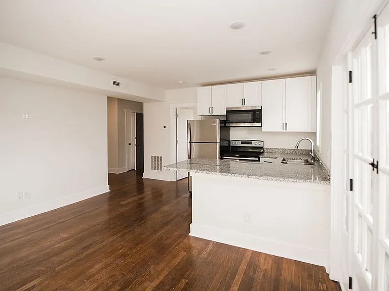 Renovated Units in Ft Mitchell — Photo 7