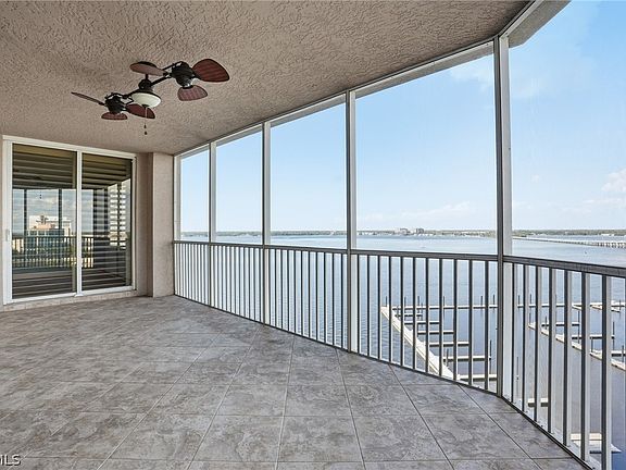 2nd image of 2090 W 1st St APT 1206