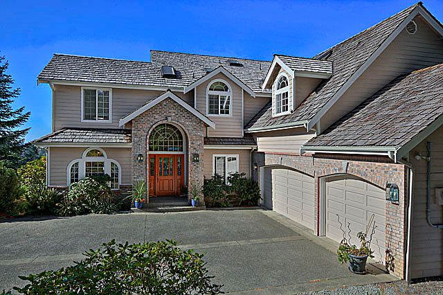 1st image of 11313 67th Ave NW
