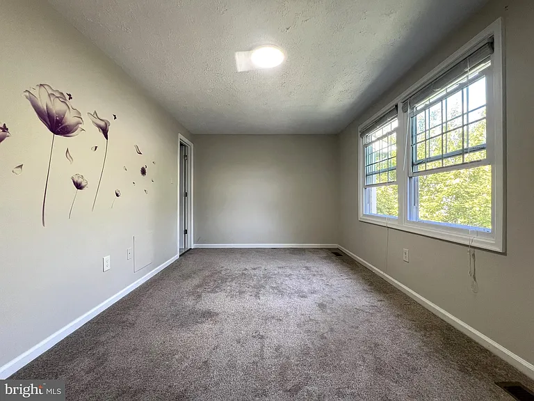 11020 Outpost Dr — Photo 14