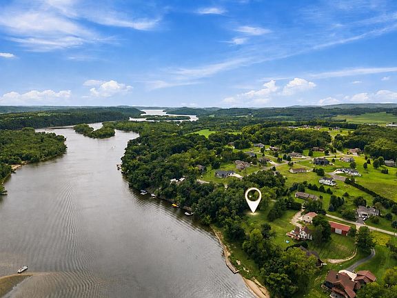 3rd image of N4600 Allan Rd