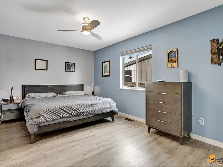 2310 Leopard Cir — Photo 17