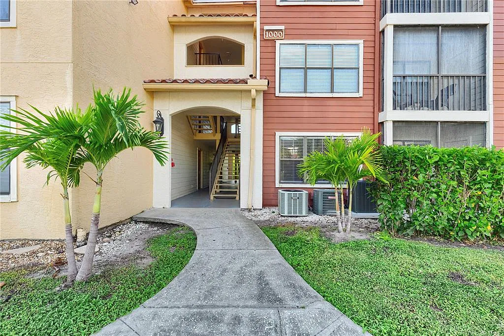 1 bed, 1.0 bath, 665 sqft, $1,450 — Photo 1