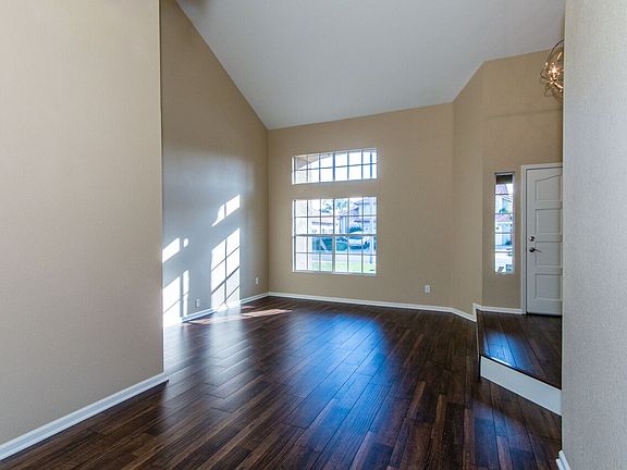 5th image of 24621 Vista Verde Dr