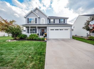 37571 Amber Way, North Ridgeville, OH 44039