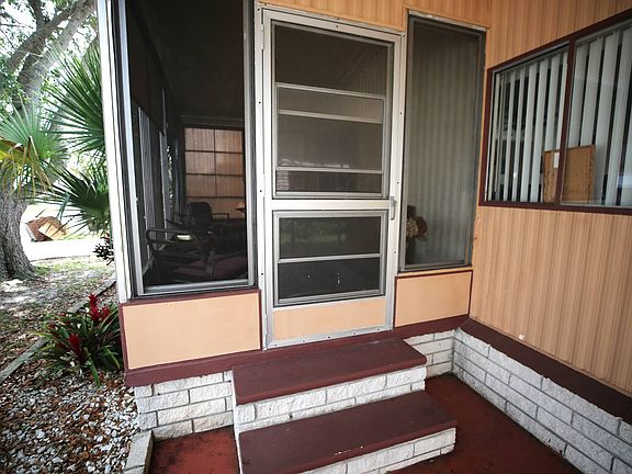 4th image of 8775 20th St Lot 477