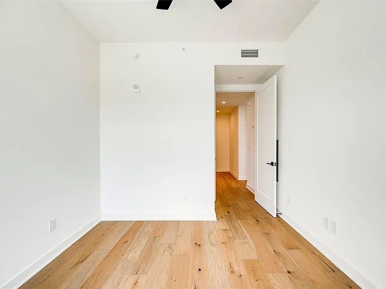 84 East Ave #2801 — Photo 18