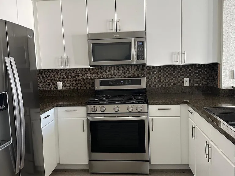 445 Island Ave #514 — Photo 3