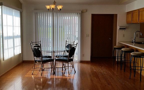 4th image of 4946 Rolex Pkwy #00
