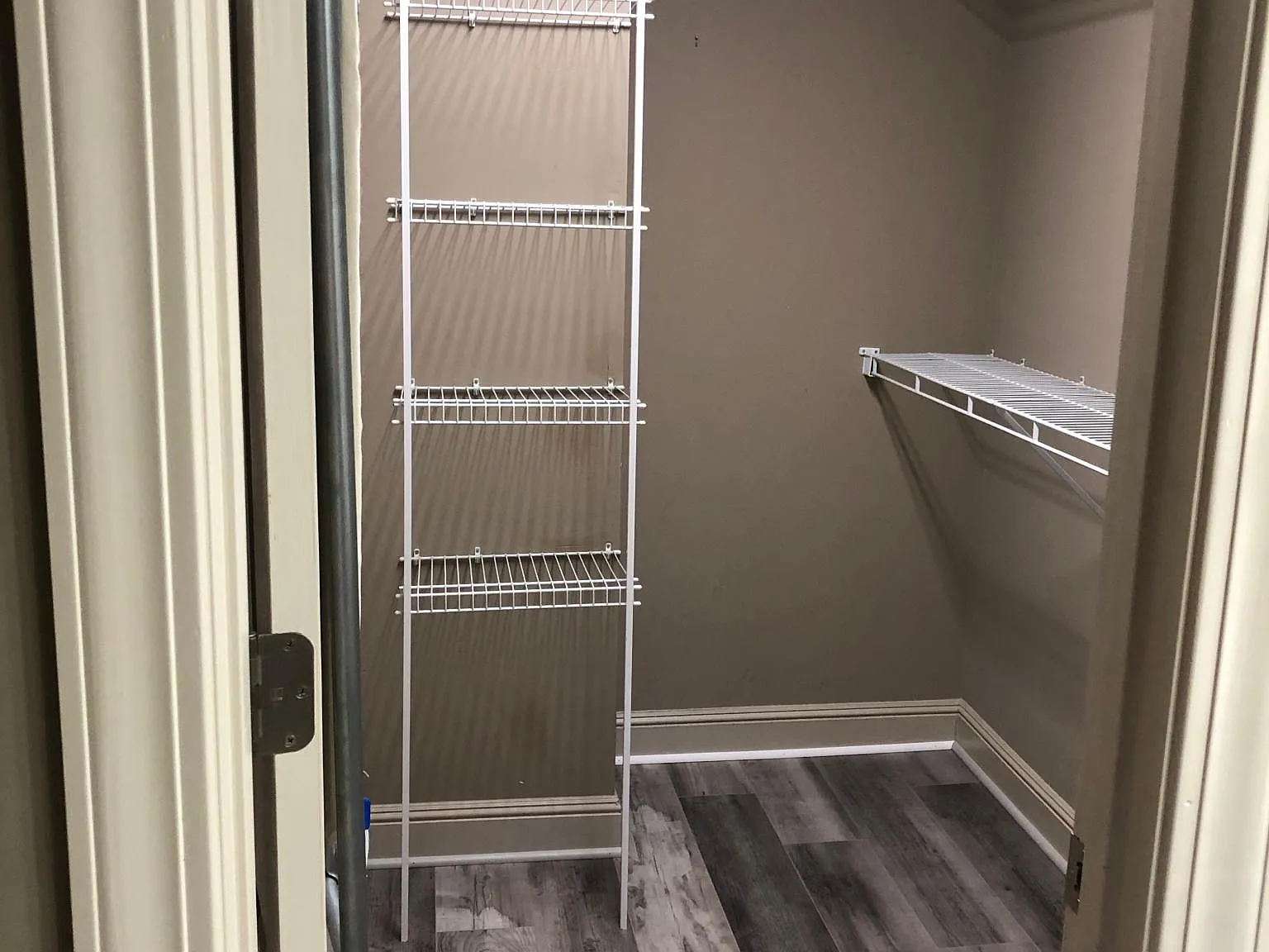 3621 Beacon St — Photo 3