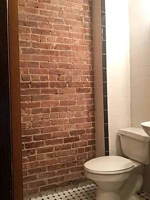 Rented by Corporate Realty | media 3