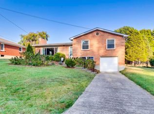 3133 Hunsinger Blvd, Houston Acres, KY 40220