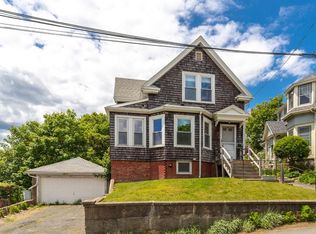 6 School St, Middleton, MA 01949