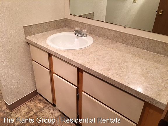 5th image of 1203 Creekwood Ct SE APT B