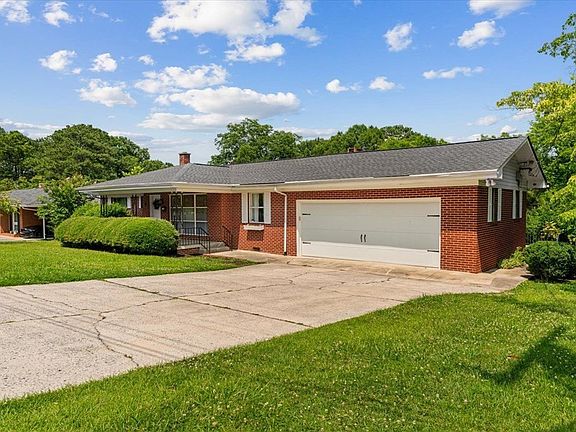 2nd image of 202 Westerly Dr