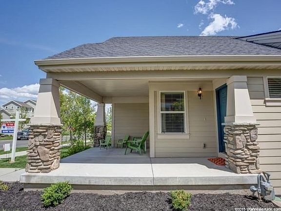 3rd image of 4489 W Pale Moon Ln