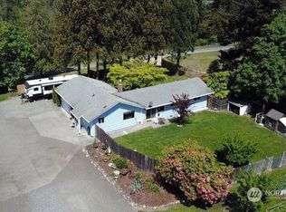 102 Spencer Rd, Sequim, WA 98382