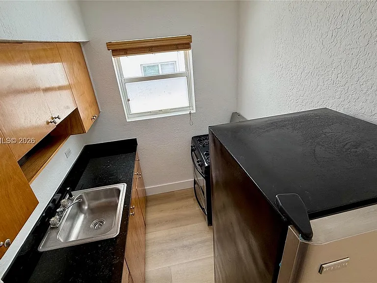 7334 Harding Ave #3 — Photo 10