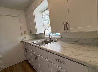 1740 Oxford St SE APT 2, Salem, OR 97302