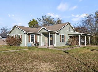 3002 Mitchell St, Greenville, TX 75402