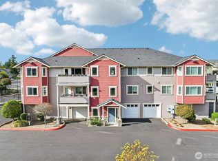 Trio Residences Condo Ph Ii, Puyallup, WA 98373