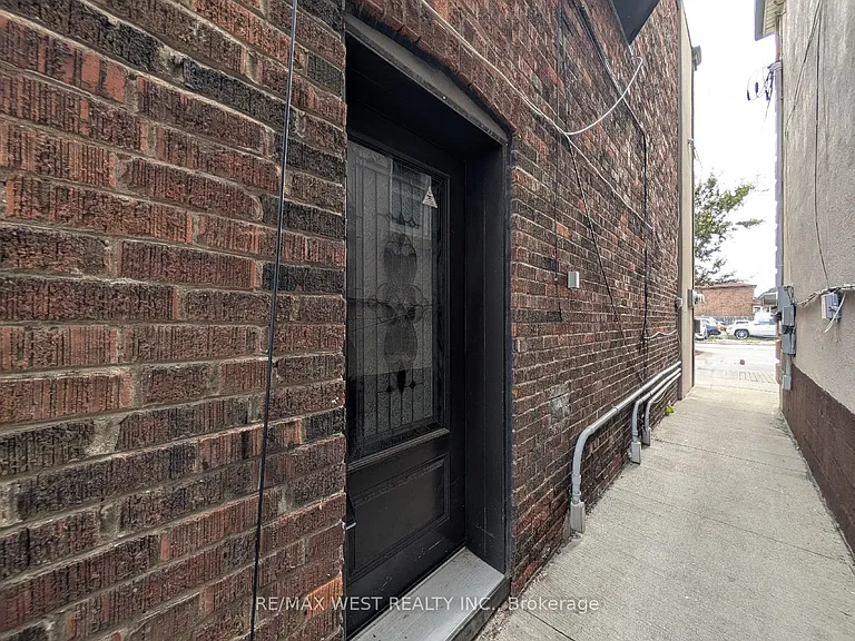 1761 Keele St #2 — Photo 3