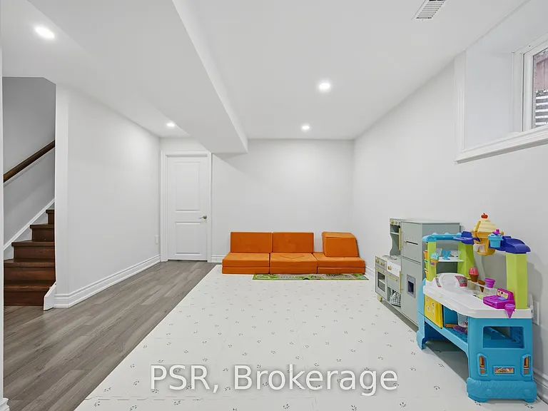 3254 Sir Johns Homestead — Photo 29