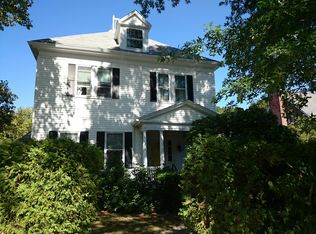 20 Pelton St, West Roxbury, MA 02132