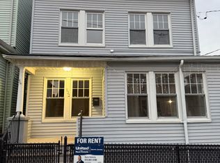 530-532 E 25th St, Paterson, NJ 07514