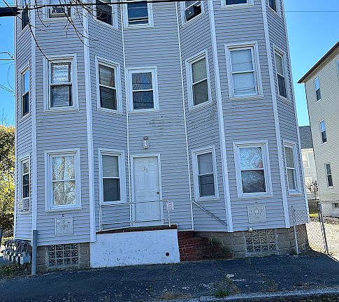 5th image of 86 Mott St #3