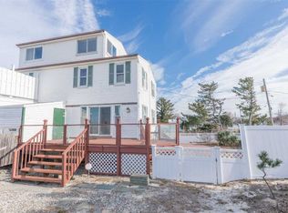 5 Delaware Bay Dr, Villas, NJ 08251