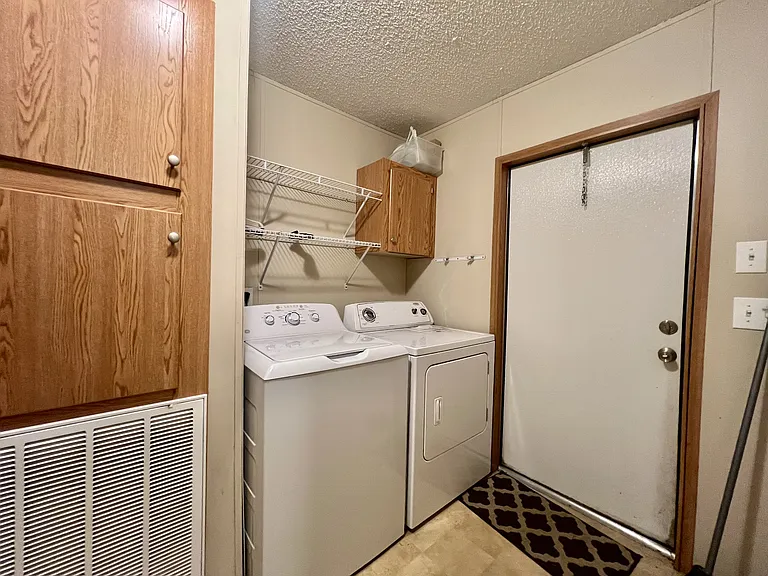 23915 NE State Road 26 #1 — Photo 15