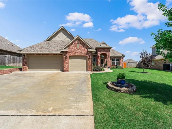 3200 Drake Crest Dr, Edmond, OK 73034