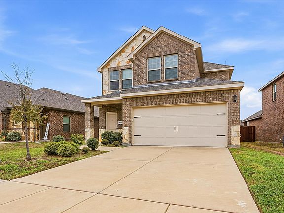 3rd image of 3233 Perman Dr