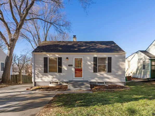 922 McLaughlin Cir, Bellevue, NE 68005
