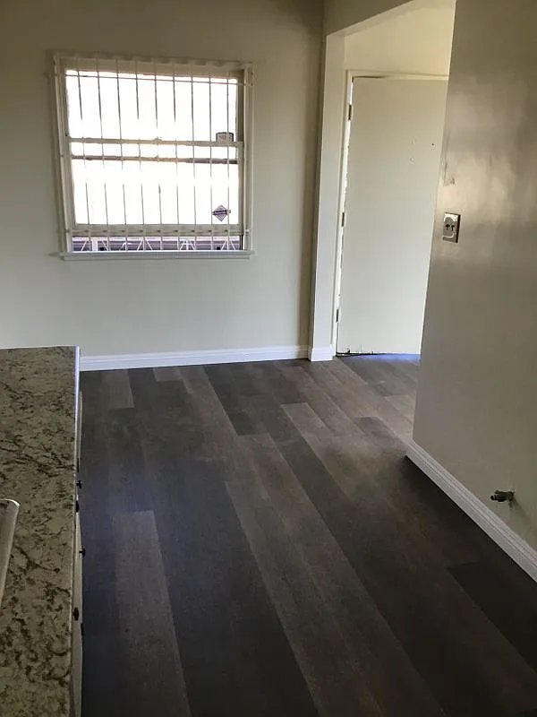 2 bed, 1.0 bath, 675 sqft, $2,350 — Photo 2